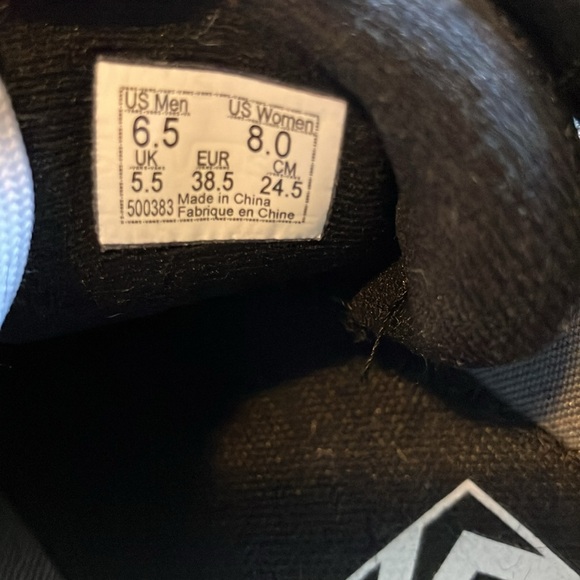 Women’s Vans Sneakers - Picture 4 of 7